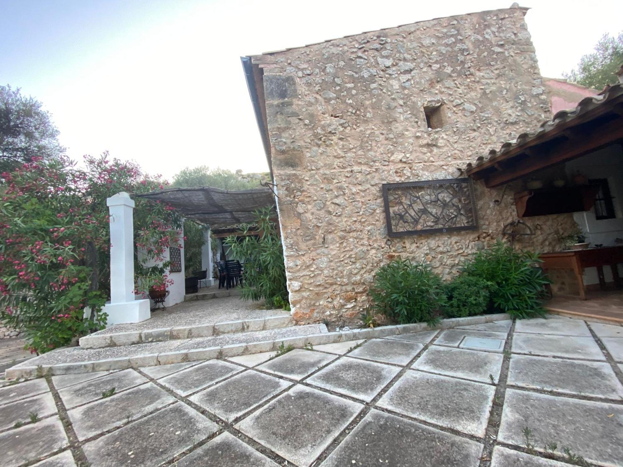 Puerto De Pollensa Villas And Apartments, With Private Mountain Ideal For Runners, Trailers,Near Puerto Pollensa Beach Approximately 5 Minutes Walking, Unique Experience In A Ullal Old Typical Mallorca House With Private Mountain And Near To The Beac Exteriér fotografie