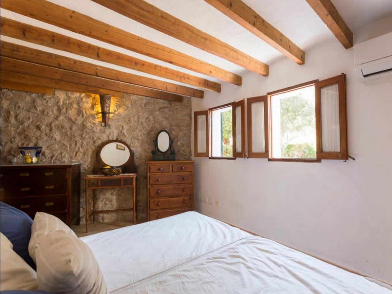 Puerto De Pollensa Villas And Apartments, With Private Mountain Ideal For Runners, Trailers,Near Puerto Pollensa Beach Approximately 5 Minutes Walking, Unique Experience In A Ullal Old Typical Mallorca House With Private Mountain And Near To The Beac Exteriér fotografie
